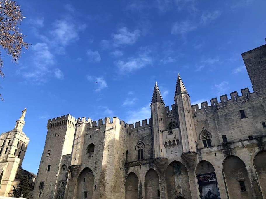 La Bulle - Parking Gratuit En Souterrain - 2 Mins Du Palais Des Papes - Clim Ac - Wifi Lägenhet Avignon Exteriör bild